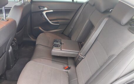 Opel Insignia II рестайлинг, 2011 год, 750 000 рублей, 13 фотография