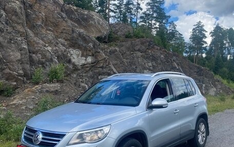 Volkswagen Tiguan I, 2009 год, 750 000 рублей, 2 фотография