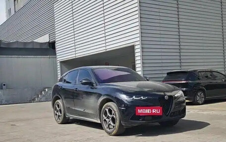 Alfa Romeo Stelvio, 2023 год, 4 950 155 рублей, 3 фотография