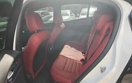 Alfa Romeo Stelvio, 2023 год, 4 950 155 рублей, 15 фотография