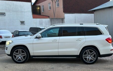 Mercedes-Benz GL-Класс, 2013 год, 3 200 000 рублей, 3 фотография
