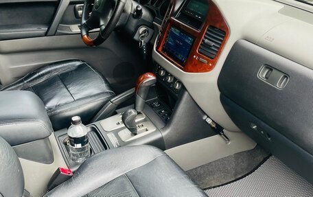 Mitsubishi Pajero III рестайлинг, 2006 год, 920 000 рублей, 13 фотография