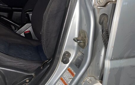 Subaru Impreza WRX III рестайлинг, 2002 год, 650 000 рублей, 24 фотография