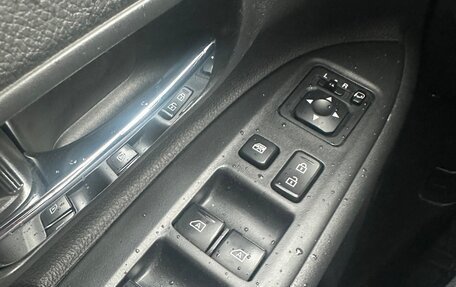 Mitsubishi Outlander III рестайлинг 3, 2020 год, 2 550 000 рублей, 14 фотография