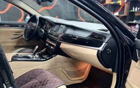 BMW 5 серия, 2011 год, 1 550 000 рублей, 4 фотография