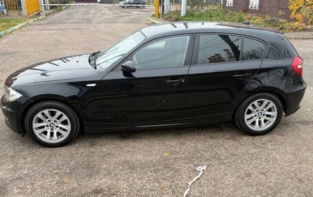 BMW 1 серия, 2009 год, 699 000 рублей, 4 фотография