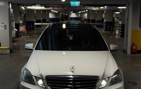 Mercedes-Benz E-Класс, 2012 год, 1 700 000 рублей, 1 фотография