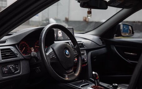 BMW 3 серия, 2017 год, 2 200 000 рублей, 18 фотография