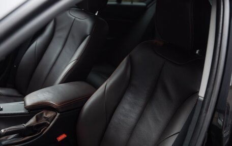 BMW 3 серия, 2017 год, 2 200 000 рублей, 28 фотография