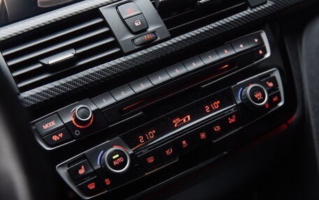 BMW 3 серия, 2017 год, 2 200 000 рублей, 24 фотография