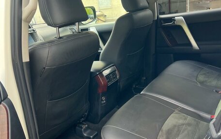 Toyota Land Cruiser Prado 150 рестайлинг 2, 2017 год, 3 425 000 рублей, 3 фотография