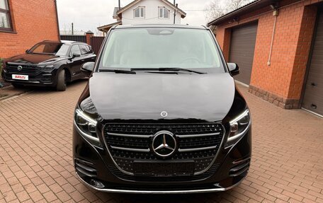 Mercedes-Benz V-Класс, 2025 год, 13 400 000 рублей, 2 фотография