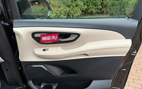 Mercedes-Benz V-Класс, 2025 год, 13 400 000 рублей, 11 фотография