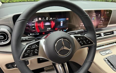 Mercedes-Benz V-Класс, 2025 год, 13 400 000 рублей, 25 фотография