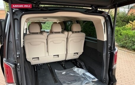 Mercedes-Benz V-Класс, 2025 год, 13 400 000 рублей, 22 фотография