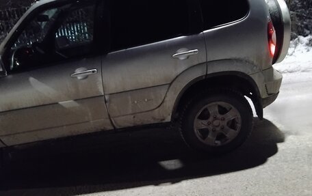 Chevrolet Niva I рестайлинг, 2012 год, 425 000 рублей, 9 фотография