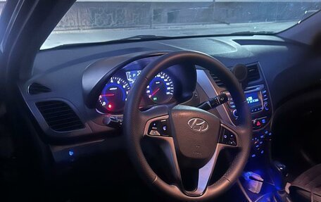 Hyundai Solaris II рестайлинг, 2016 год, 1 060 000 рублей, 4 фотография