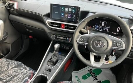 Toyota Raize I, 2021 год, 1 150 855 рублей, 10 фотография