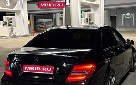 Mercedes-Benz C-Класс, 2011 год, 1 150 000 рублей, 14 фотография