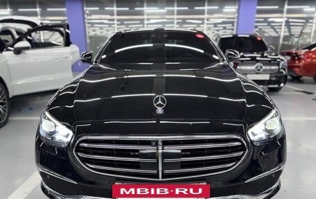 Mercedes-Benz E-Класс, 2021 год, 5 600 000 рублей, 23 фотография