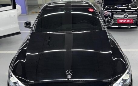 Mercedes-Benz E-Класс, 2021 год, 5 600 000 рублей, 18 фотография