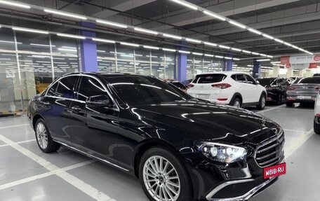 Mercedes-Benz E-Класс, 2021 год, 5 600 000 рублей, 31 фотография