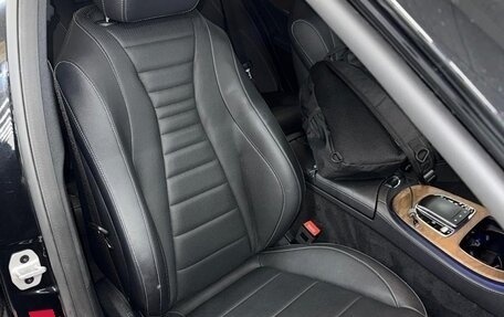 Mercedes-Benz E-Класс, 2021 год, 5 600 000 рублей, 29 фотография