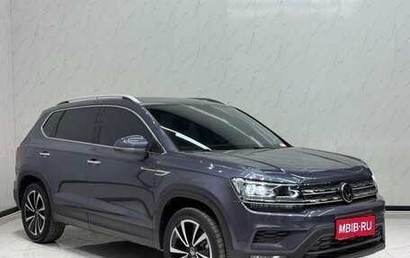 Volkswagen Tharu, 2023 год, 2 280 000 рублей, 1 фотография