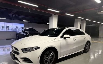 Mercedes-Benz A-Класс, 2022 год, 1 700 000 рублей, 1 фотография