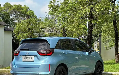 Honda Fit, 2023 год, 1 075 586 рублей, 4 фотография