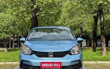 Honda Fit, 2023 год, 1 075 586 рублей, 2 фотография