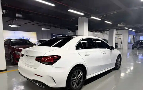 Mercedes-Benz A-Класс, 2022 год, 1 700 000 рублей, 6 фотография