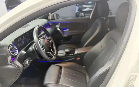 Mercedes-Benz A-Класс, 2022 год, 1 700 000 рублей, 10 фотография