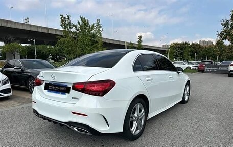 Mercedes-Benz A-Класс, 2023 год, 1 910 000 рублей, 8 фотография