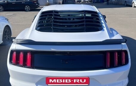 Ford Mustang VI рестайлинг, 2016 год, 4 900 000 рублей, 7 фотография