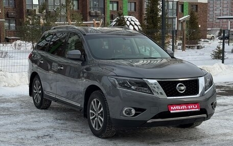 Nissan Pathfinder, 2014 год, 2 100 000 рублей, 1 фотография