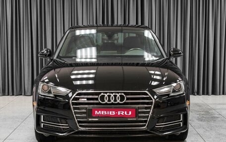 Audi A4, 2018 год, 2 784 000 рублей, 3 фотография