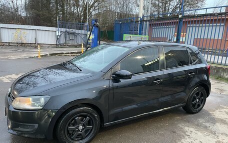 Volkswagen Polo VI (EU Market), 2010 год, 400 000 рублей, 2 фотография