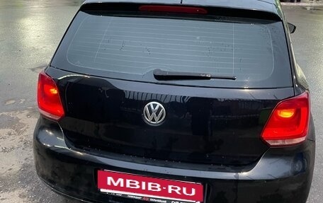 Volkswagen Polo VI (EU Market), 2010 год, 400 000 рублей, 5 фотография