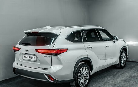 Toyota Highlander, 2025 год, 7 290 000 рублей, 8 фотография