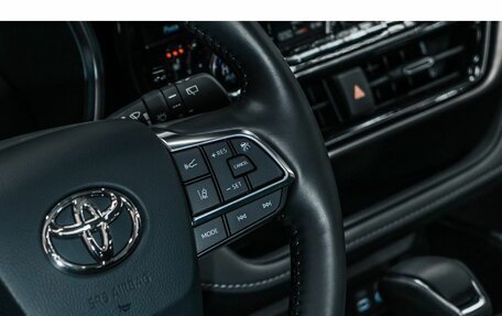 Toyota Highlander, 2025 год, 7 290 000 рублей, 22 фотография