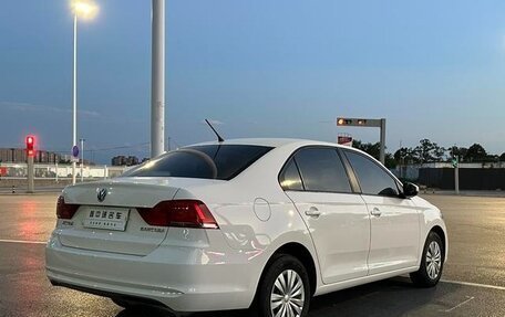 Volkswagen Santana, 2022 год, 1 100 000 рублей, 6 фотография