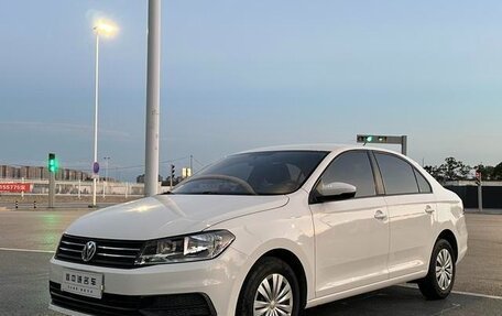 Volkswagen Santana, 2022 год, 1 100 000 рублей, 3 фотография