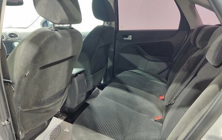 Ford Focus II рестайлинг, 2006 год, 420 000 рублей, 18 фотография