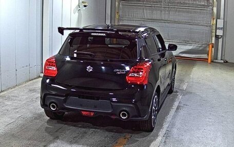 Suzuki Swift V, 2022 год, 1 300 010 рублей, 2 фотография