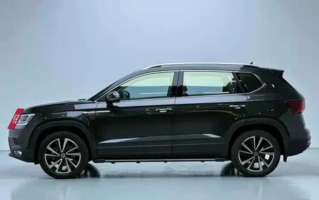 Volkswagen Tharu, 2021 год, 1 610 000 рублей, 8 фотография