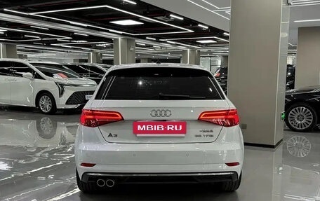 Audi A3, 2021 год, 1 560 000 рублей, 4 фотография