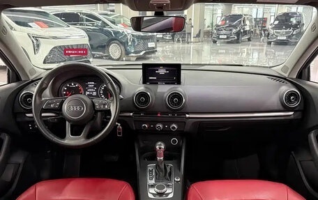 Audi A3, 2021 год, 1 560 000 рублей, 13 фотография