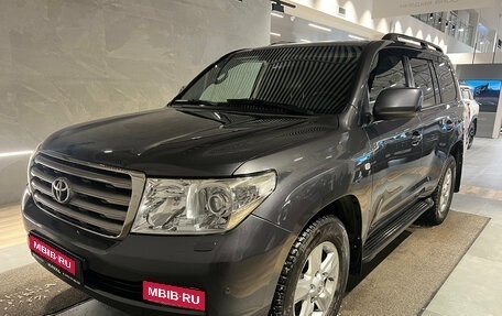 Toyota Land Cruiser 200, 2010 год, 2 699 000 рублей, 1 фотография