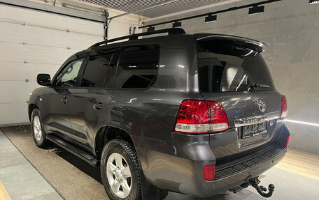 Toyota Land Cruiser 200, 2010 год, 2 699 000 рублей, 2 фотография